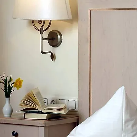 Arborea Hotel 3*