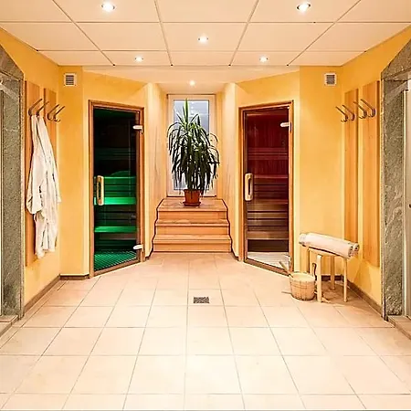 Arborea Hotel 3*