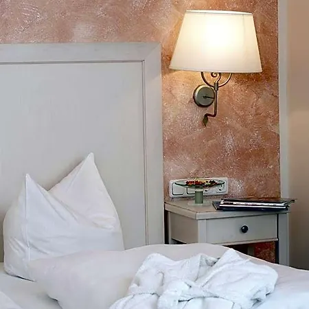 Hotel Arborea 3*