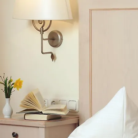 Hotel Arborea 3*